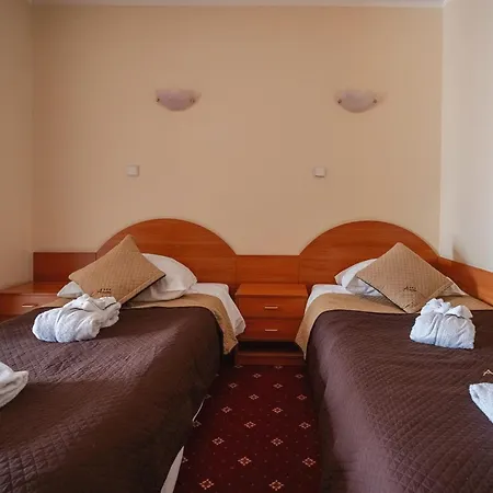 Guest house Kompleks Antalowka Termy & Med 3*
