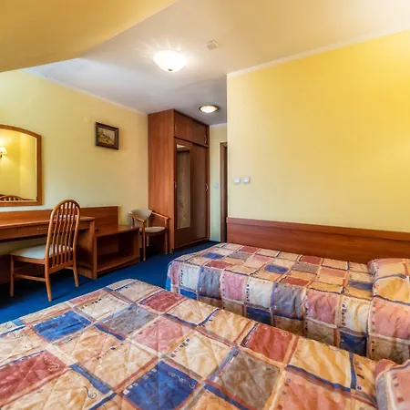 Kompleks Antałówka Termy&med Casa de hóspedes 3*