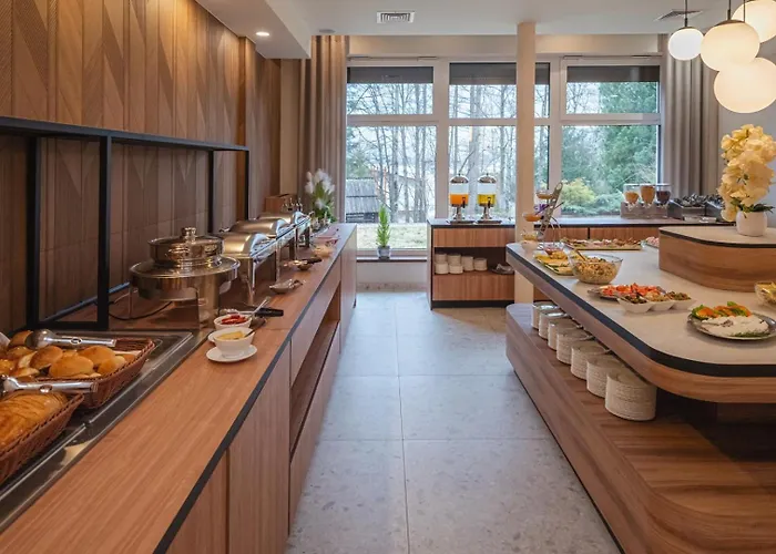 Kompleks Antalowka Termy & Med بيت ضيافة