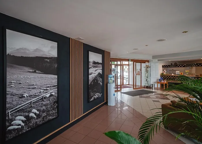 بيت ضيافة Kompleks Antalowka Termy & Med 3*