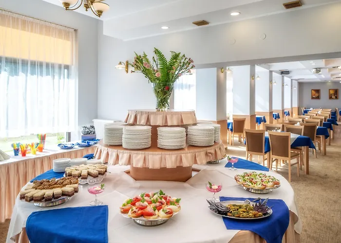 Kompleks Antalowka Termy & Med بيت ضيافة 3*