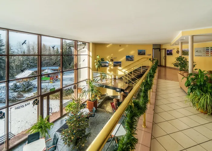 Kompleks Antalowka Termy & Med بيت ضيافة 3*